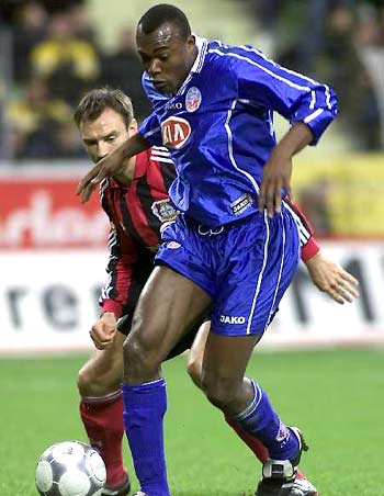 精神无疑给 精神无疑给